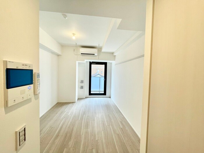 物件内観写真18　(廊下)