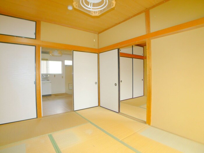 物件内観写真12　(居室)