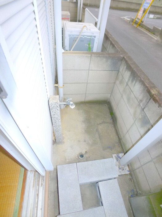 物件内観写真19　(洗濯機置場)