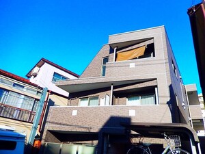 ザサンズコアアパートメント外観写真