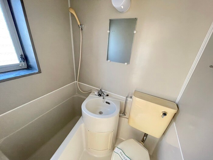 物件内観写真12　(バス／シャワールーム等)