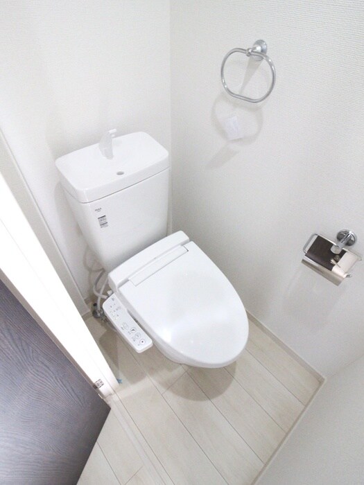 物件内観写真12　(トイレ)