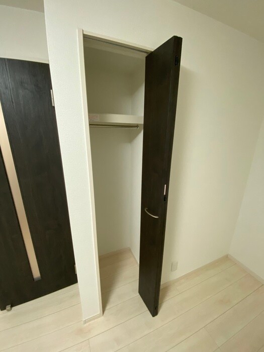 物件内観写真16　(収納)