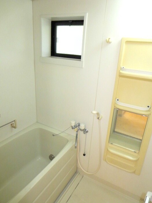 物件内観写真10　(バス／シャワールーム等)