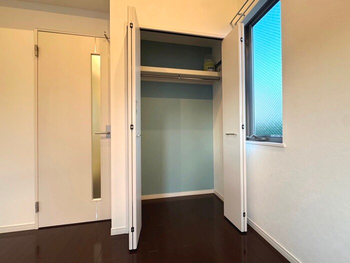 物件内観写真11　(収納)