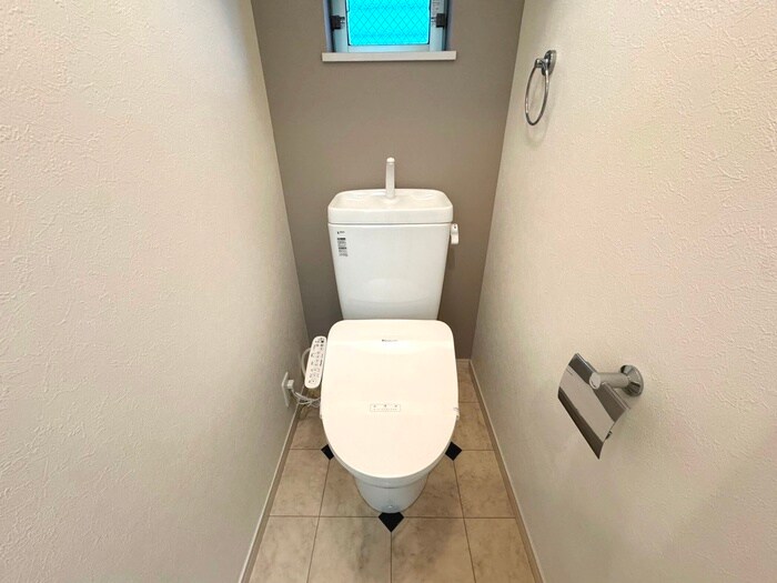 物件内観写真15　(トイレ)