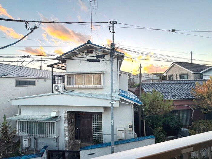 物件内観写真21　(室内からの展望)