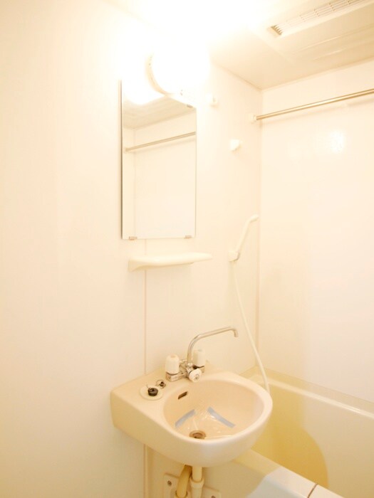 物件内観写真10　(洗面)