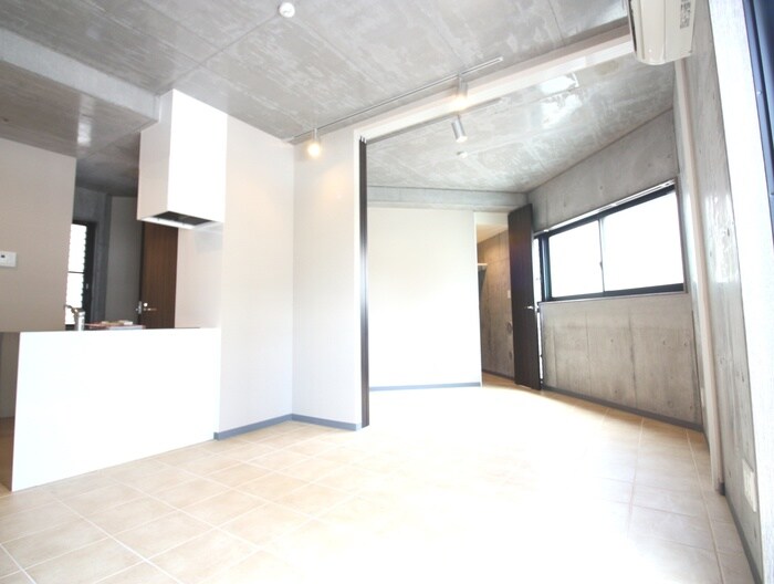 物件内観写真22　(居室)