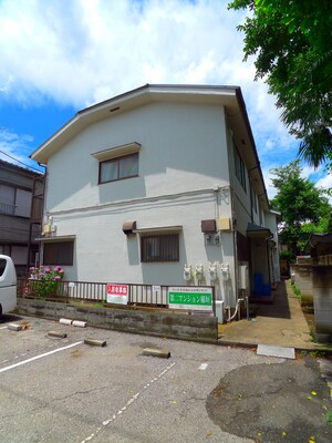 稲垣第二マンション外観写真