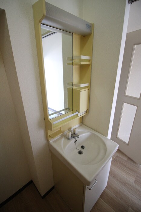 物件内観写真13　(洗面)