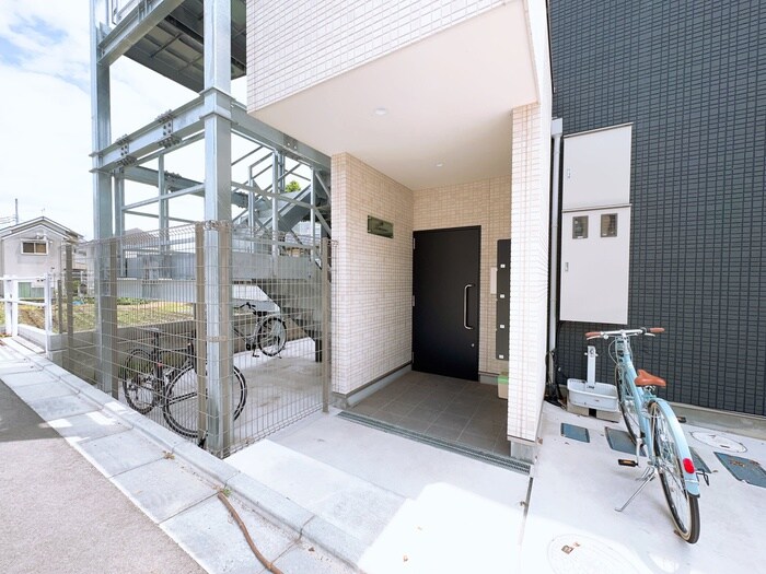 物件外観写真3　(建物設備)