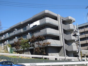 フォレストⅠ番館外観写真