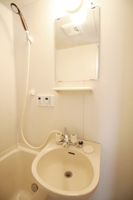 物件内観写真11　(洗面)