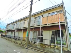 星野ﾊｲﾂ外観写真