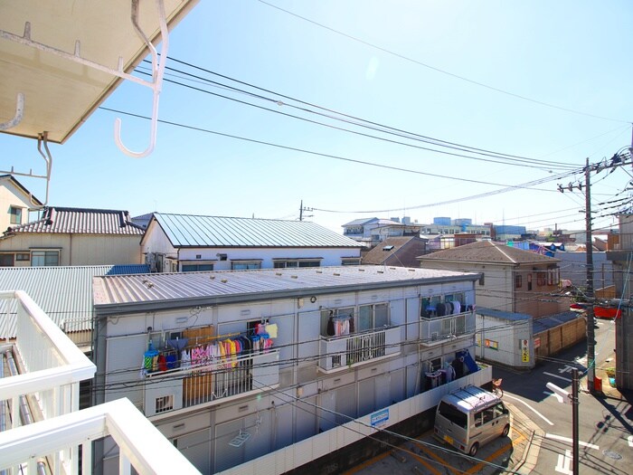 物件内観写真20　(室内からの展望)