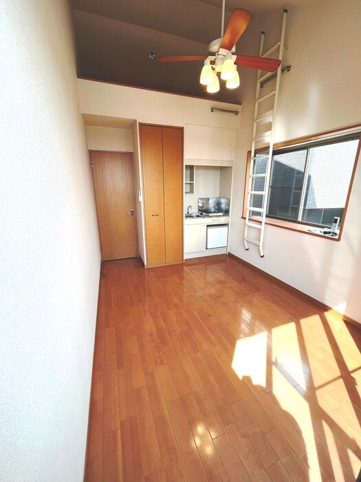 物件内観写真8　(居室)