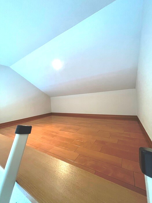 物件内観写真9　(ロフト)