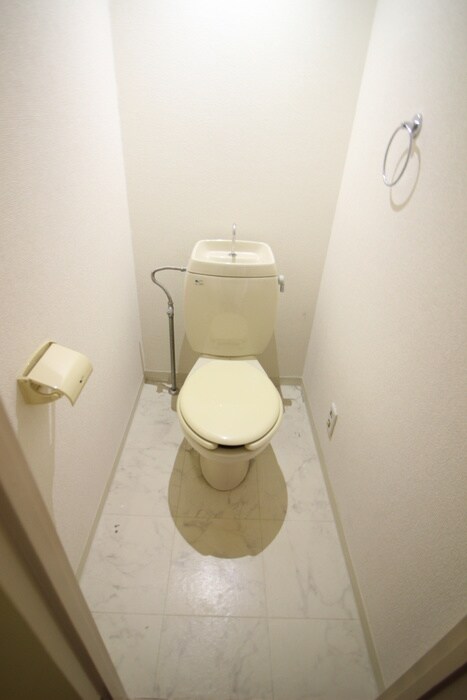 物件内観写真9　(トイレ)