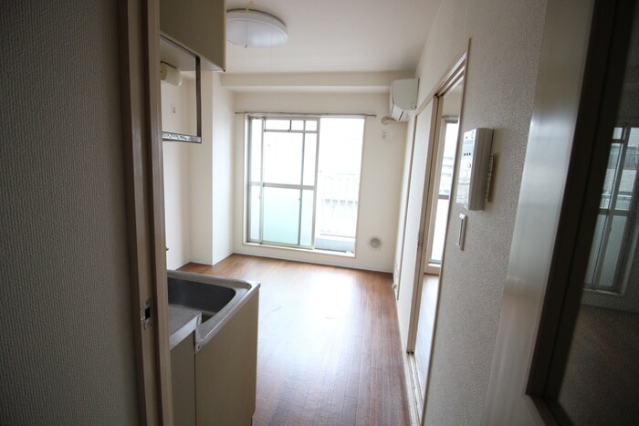 物件内観写真13　(居室)