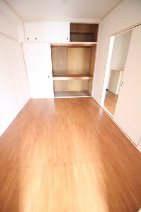 物件内観写真22　(居室)