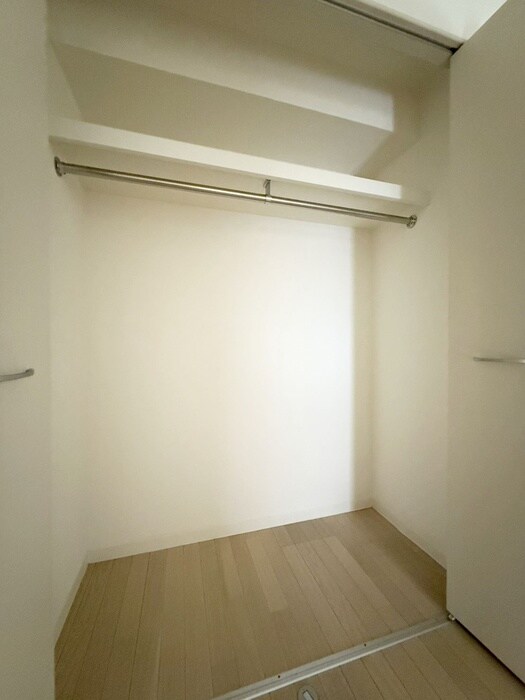 物件内観写真15　(収納)