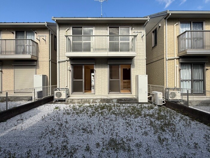 物件外観写真5　(外観写真)