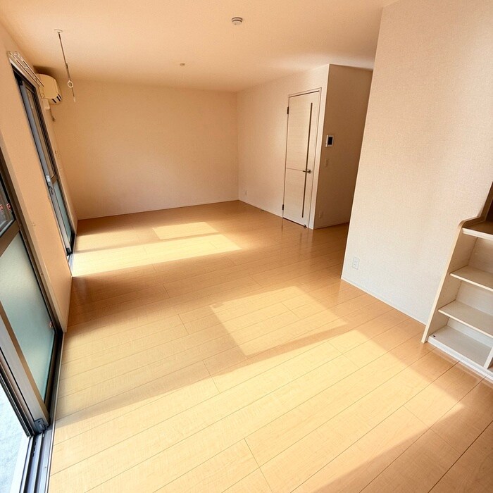 物件内観写真10　(居室)