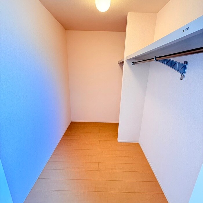 物件内観写真17　(収納)