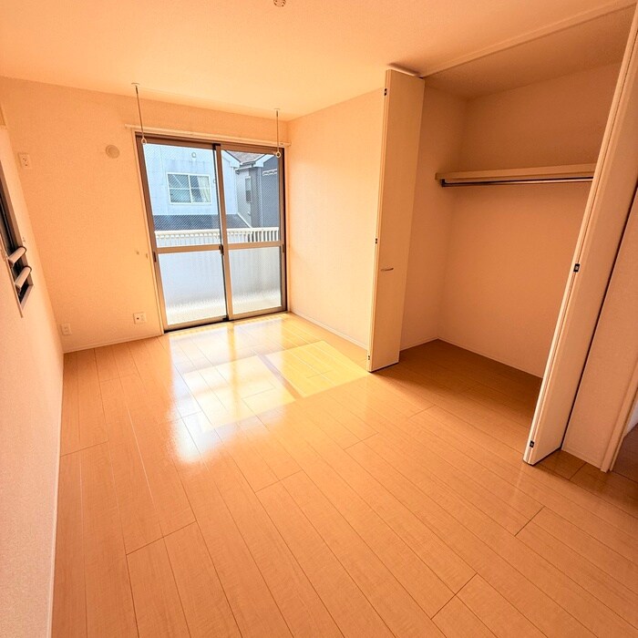 物件内観写真18　(居室)