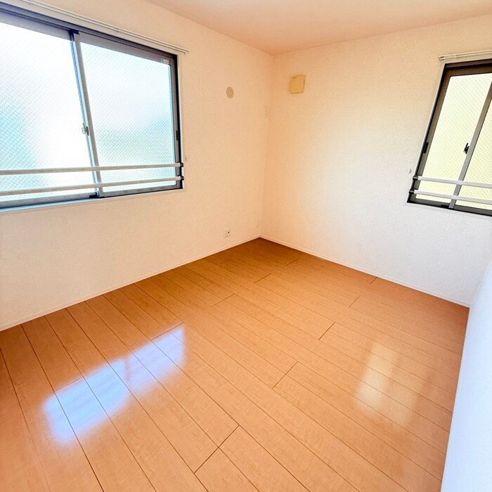 物件内観写真19　(居室)