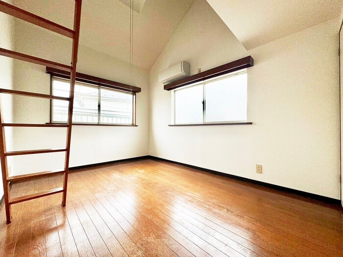 物件内観写真14　(居室)