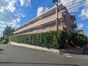 キングホームズ2番館　A号棟外観写真