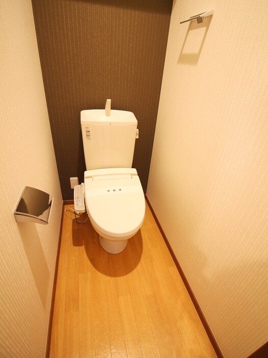 物件内観写真12　(トイレ)