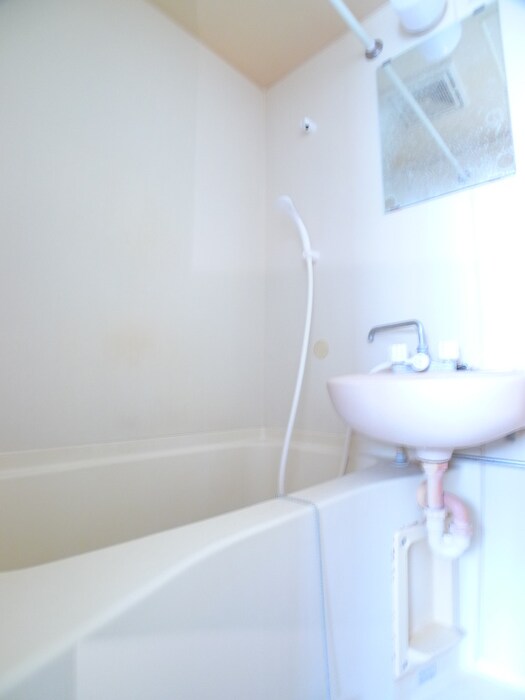 物件内観写真12　(バス／シャワールーム等)