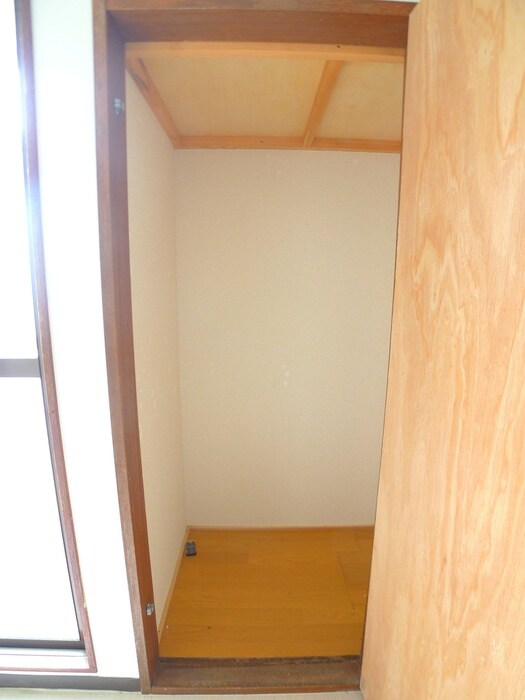 物件内観写真15　(収納)