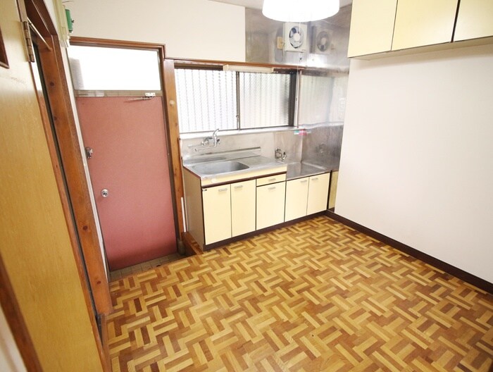 物件内観写真8　(キッチン)