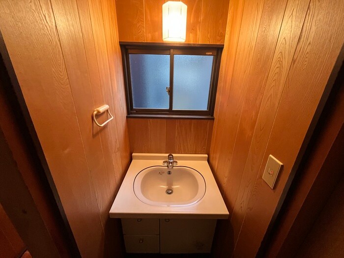 物件内観写真13　(洗面)