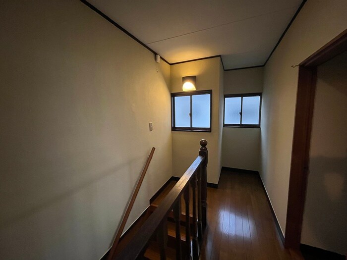 物件内観写真17　(廊下)