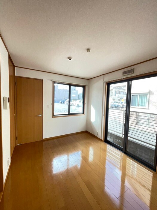 物件内観写真7　(居室)