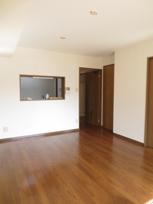 物件内観写真6　(居室)