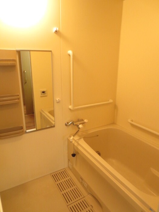 物件内観写真9　(バス／シャワールーム等)