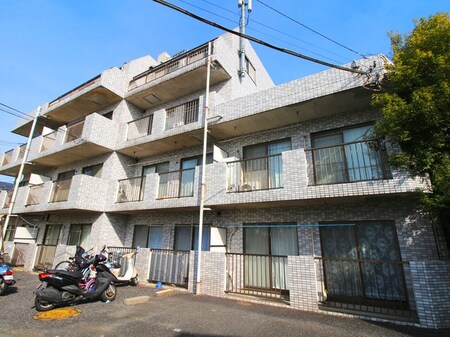 センチュリー大井町外観写真