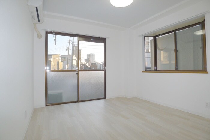 物件内観写真7　(居室)