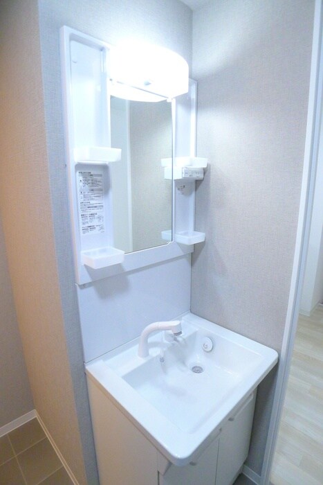 物件内観写真12　(洗面)