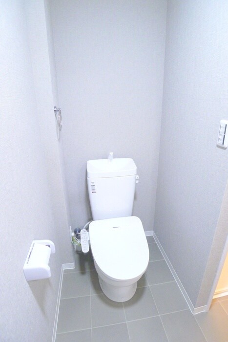 物件内観写真14　(トイレ)