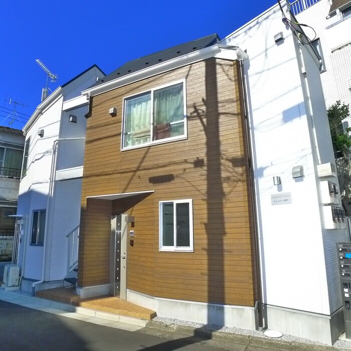 物件外観写真6　(外観写真)