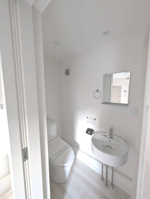 物件内観写真13　(洗面)