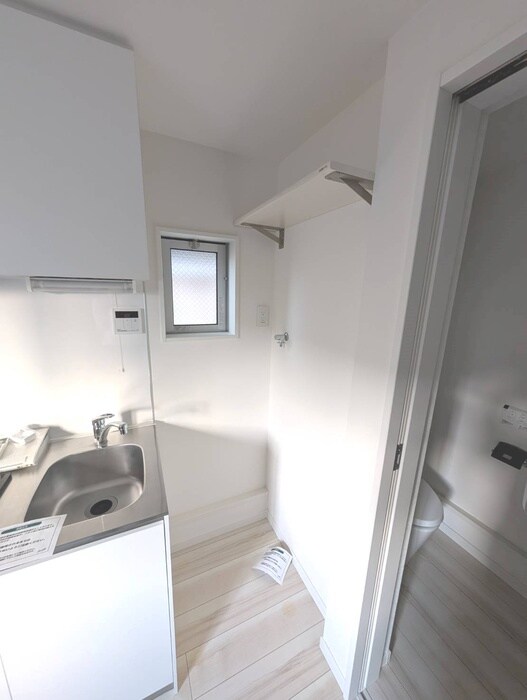 物件内観写真15　(洗濯機置場)