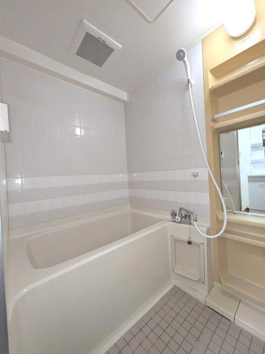 物件内観写真12　(バス／シャワールーム等)